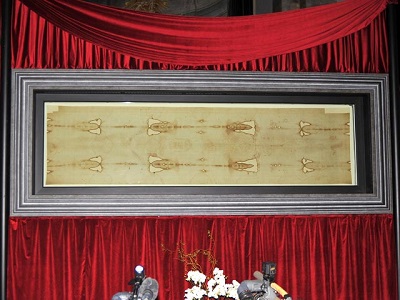 Туринську плащаницю виставлять на огляд