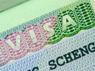 В ЄС пояснили українцям, як видаватимуть шенгенські візи
