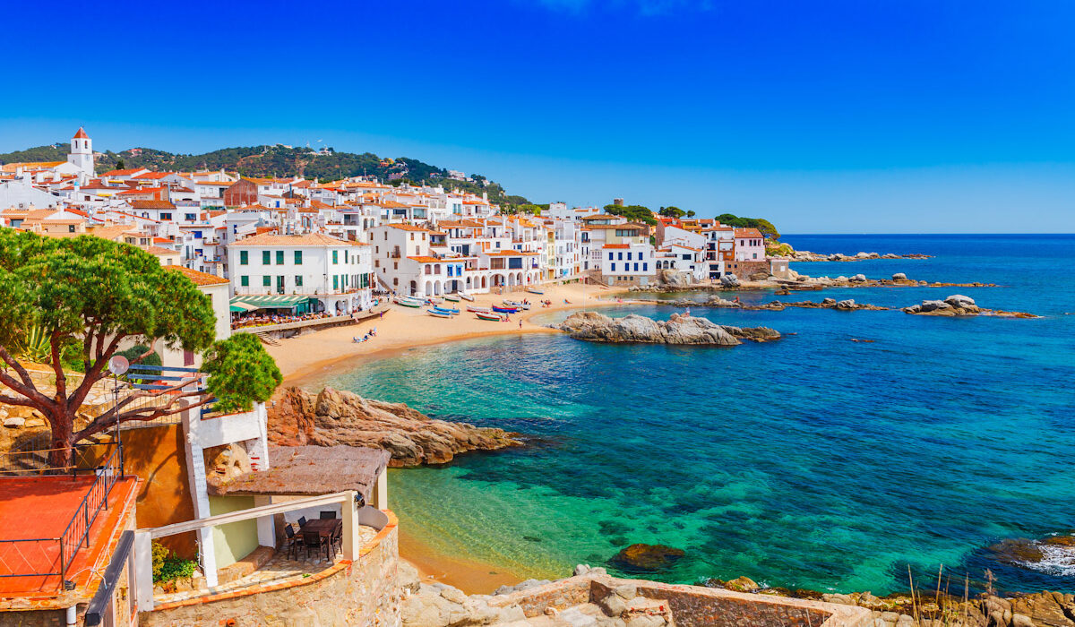 Украинцам доступна Испания