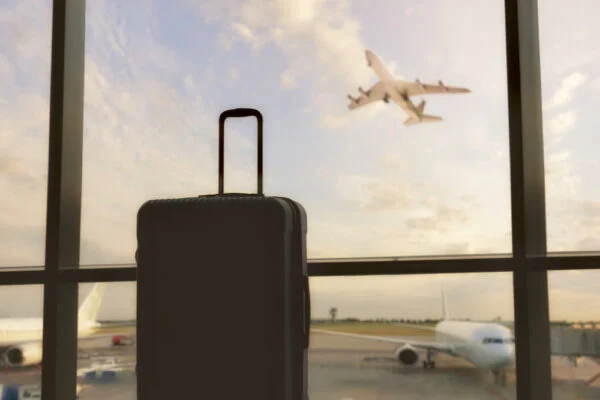 Все більше туристів віддають перевагу авіаперельотам
