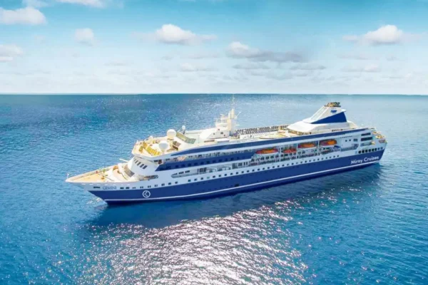 Мегакруїз семи континентами за три роки пропонують у США цифровим кочівникам