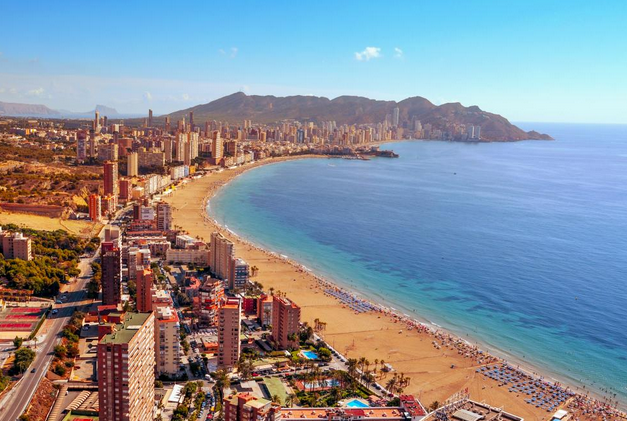 Військові зможуть провести відпустку за кордоном