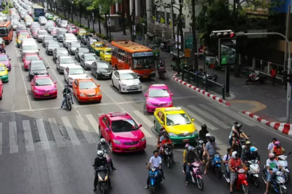 Знання мови врятувало туристів від рабства у Таїланді