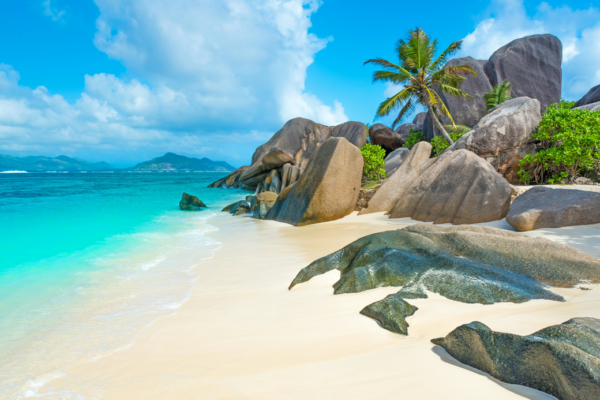 Топ-5 найекзотичніших місць для подорожей