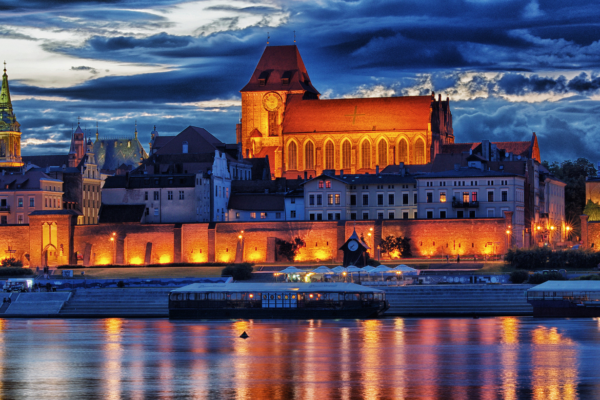 Торунь, Польща