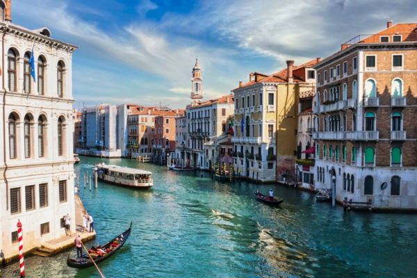 Венеція
