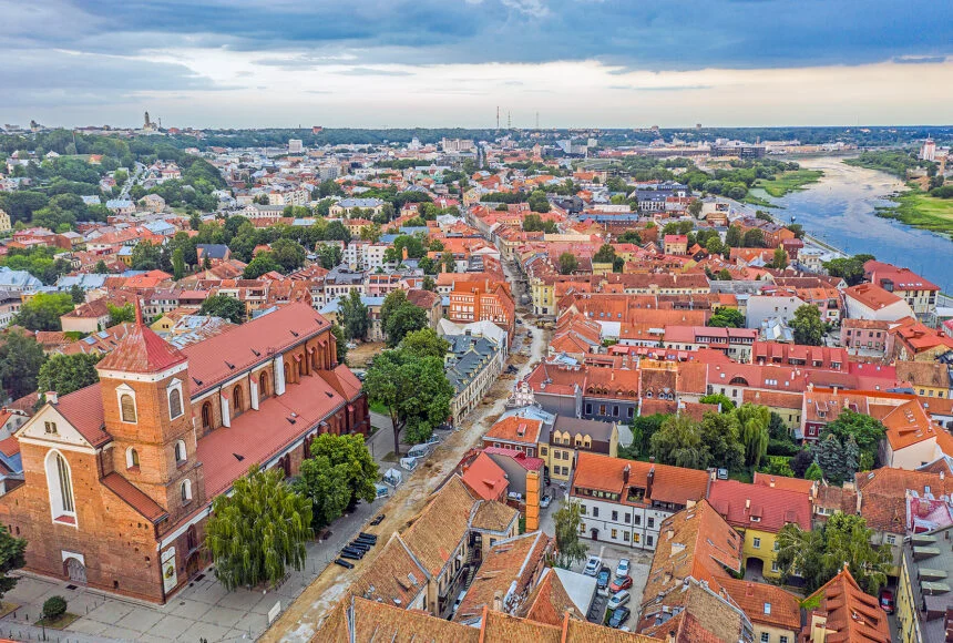 Каунас, Литва — місто міжвоєнного модернізму, двох річок і балтійського спокою