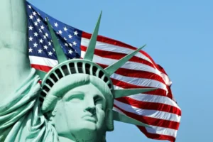 США зробили програму візових застав постійною: для частини заявників B1/B2 сума сягатиме 20 тисяч доларів