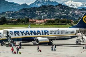 ЄС схвалив посилені права авіапасажирів: що зміниться при затримках, скасуваннях і «no-show»