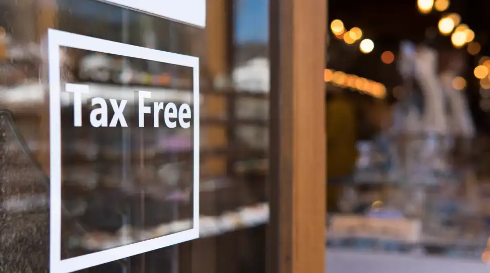 Tax Free у подорожі: як не втратити повернення ПДВ через чеки, митницю й строки