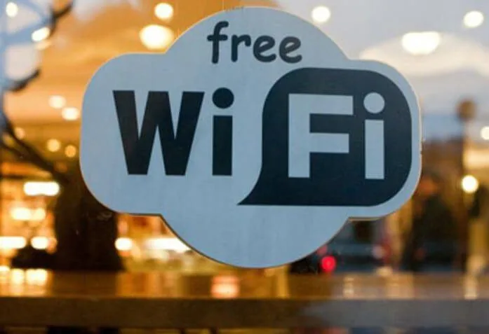 Громадський Wi-Fi у подорожі: як користуватися ним без ризику для пошти й банкінгу