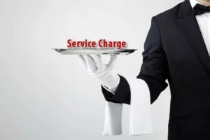 Чайові та service charge за кордоном: як читати рахунок і не платити двічі